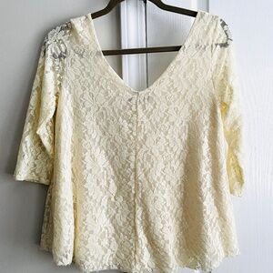 American Eagle Women's Blouse Ivory Size S